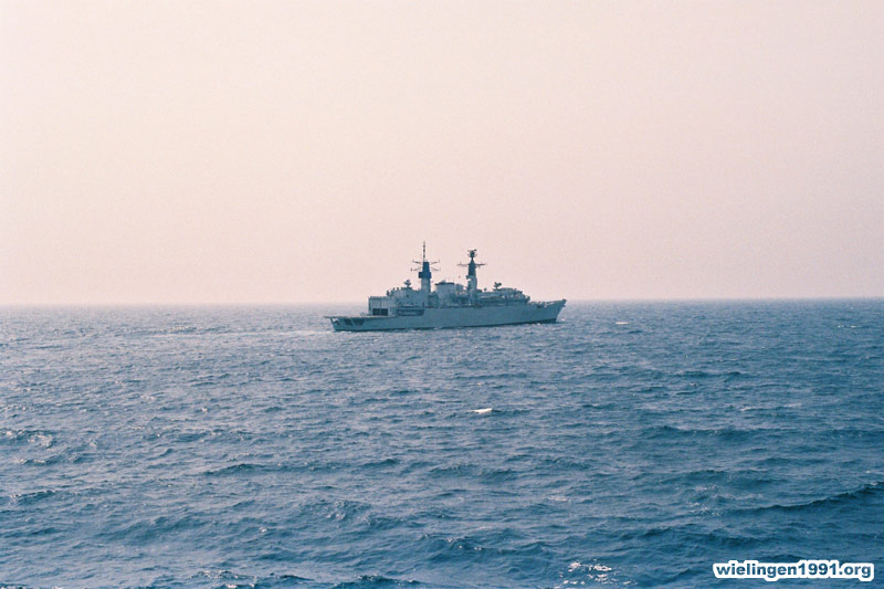 Photo 002 Rendezvous avec le HMS Brave F94